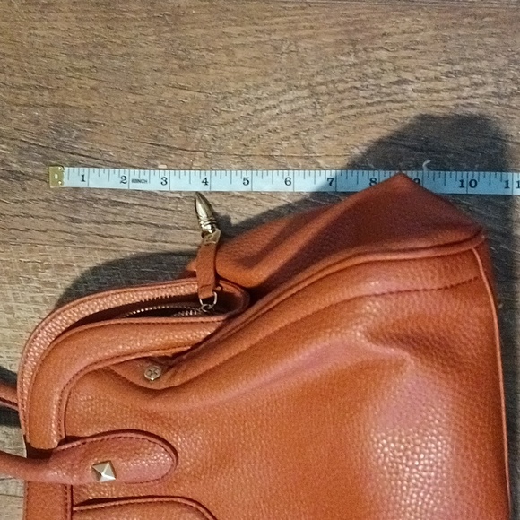 IMAN Tan large 🎒 Bag - Picture 11 of 11